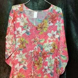 One size west loop women's pink floral swimsuit cover up